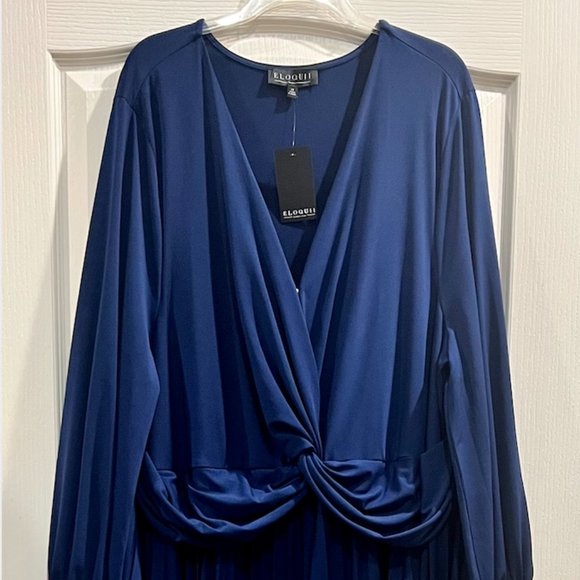 Eloquii Dresses & Skirts - Eloquii Navy Blue Dress Size 28